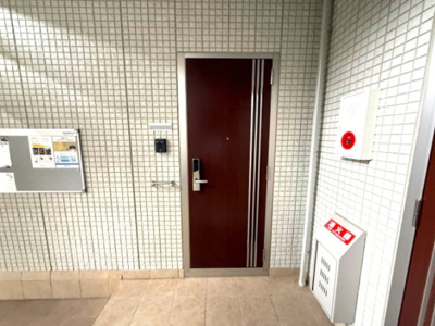 【エントランス】 | アイリーブ庄町