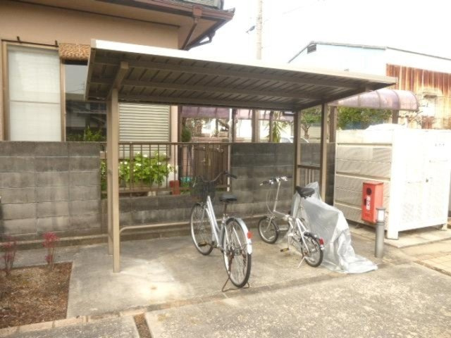 ウィング富久　B棟