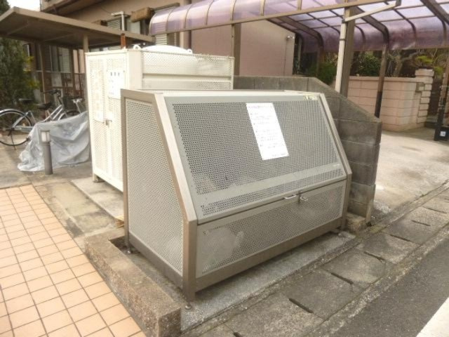 ウィング富久　B棟