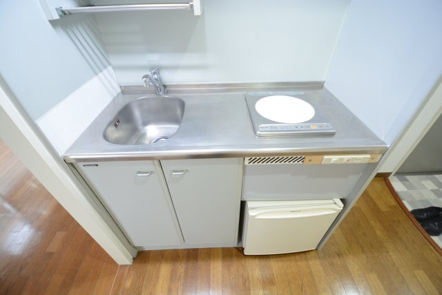 シンプルでコンパクトなキッチンです！