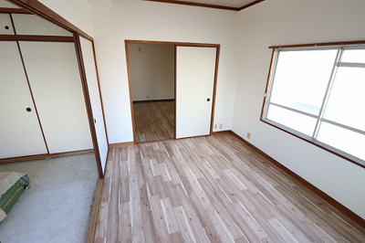 【洋室】 | 小山マンション
