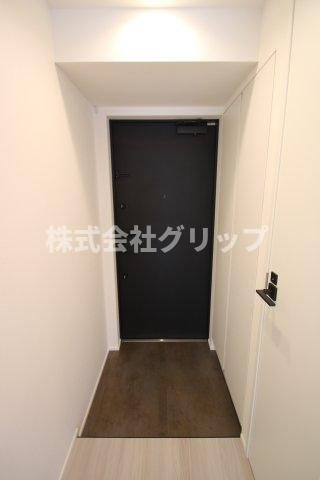 オープンブルーム伊勢佐木町の玄関