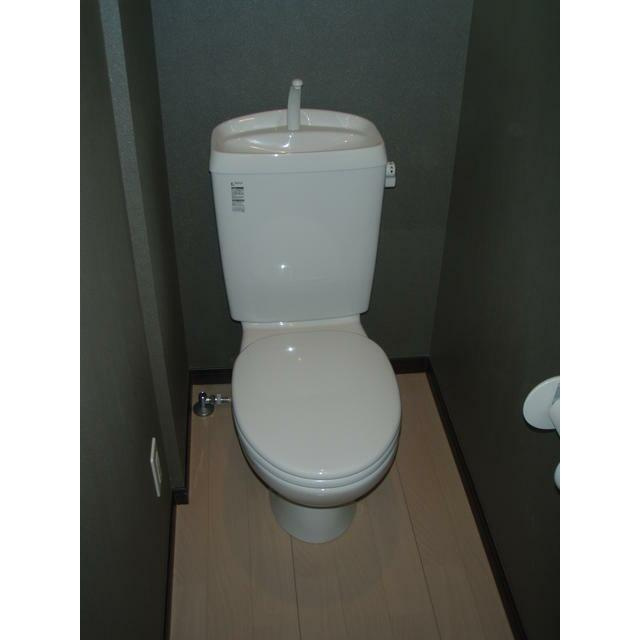 ラヴィエント町屋のトイレ