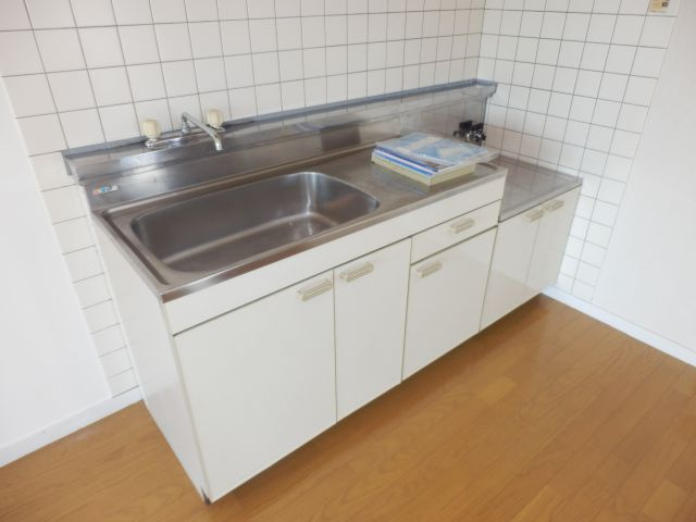 パークシティ八日町のキッチン