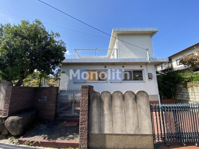 赤坂台1丁庭園住宅の外観
