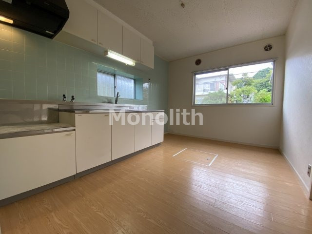 赤坂台1丁庭園住宅のキッチン