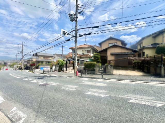 【前面道路含む現地写真】の画像