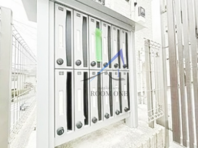 Ｆ．Ｏ．Ｃ　ＲＥＳＩＤＥＮＣＥ生麦のその他共用部分|集合ポストです。