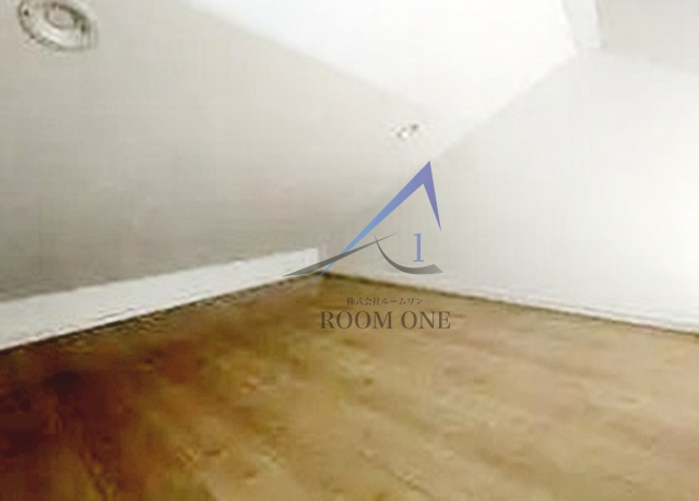 Ｆ．Ｏ．Ｃ　ＲＥＳＩＤＥＮＣＥ生麦の内装