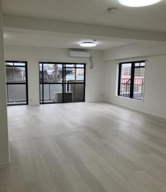 サンパーク三園