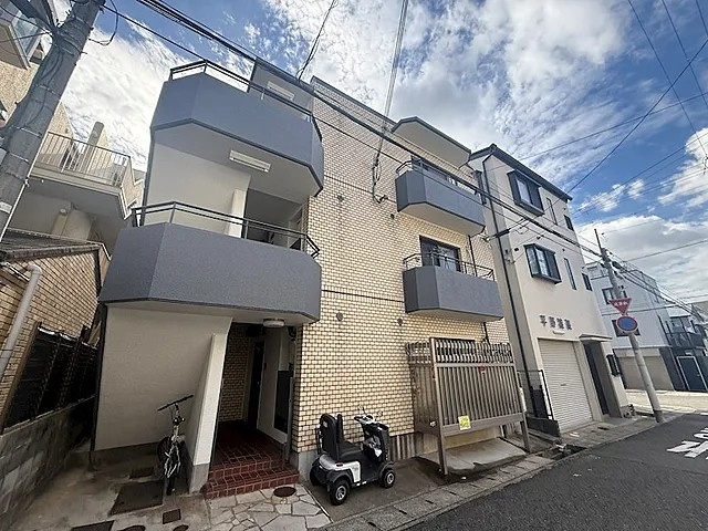 ファミネス芦屋