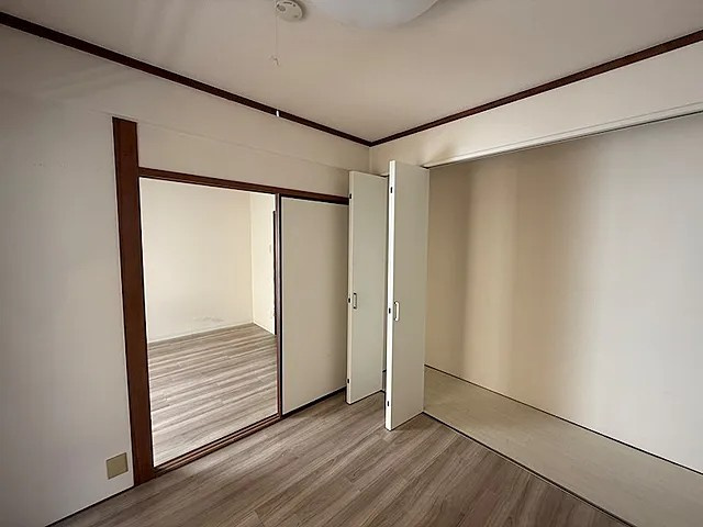 ファミネス芦屋の居間・リビング