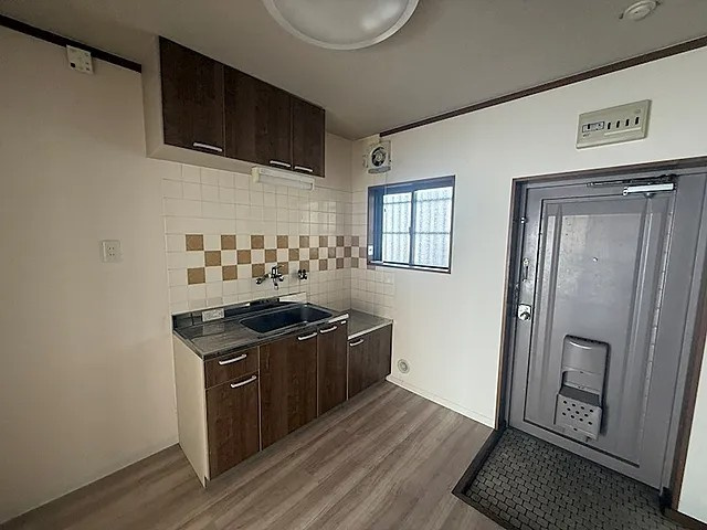 ファミネス芦屋の居間・リビング