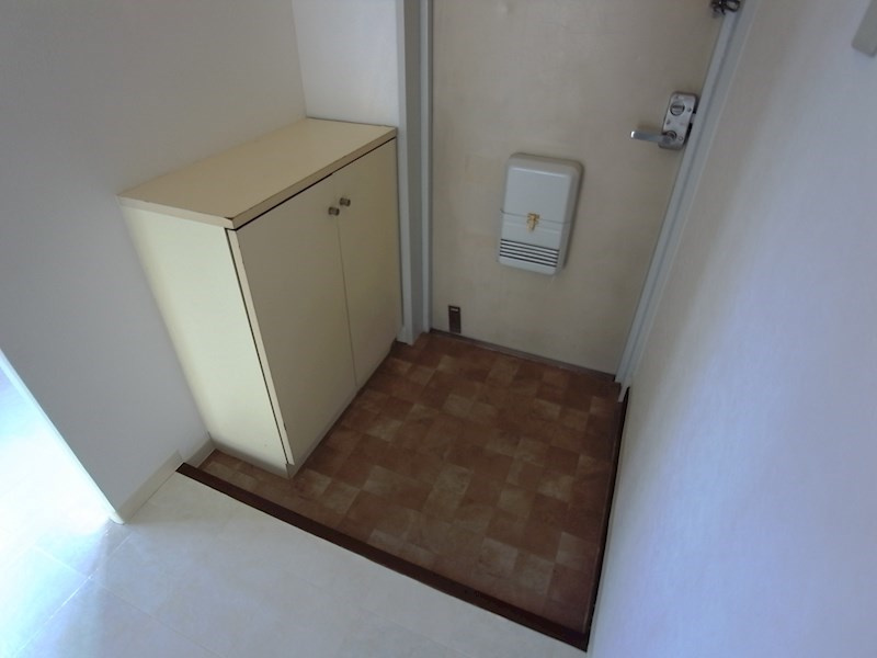 GSマンション石屋川の玄関