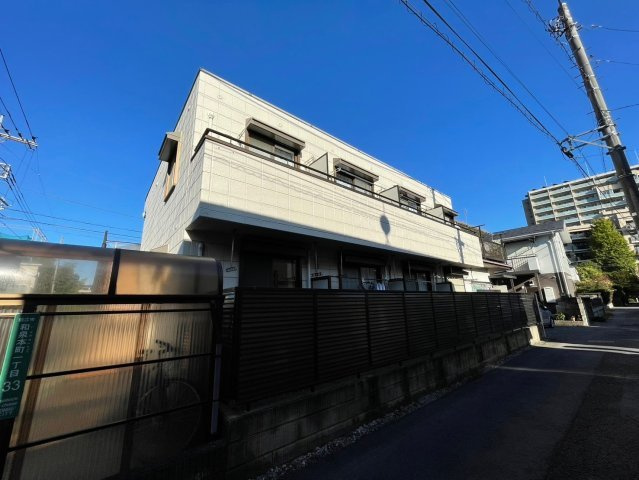 クレスト・ハウス