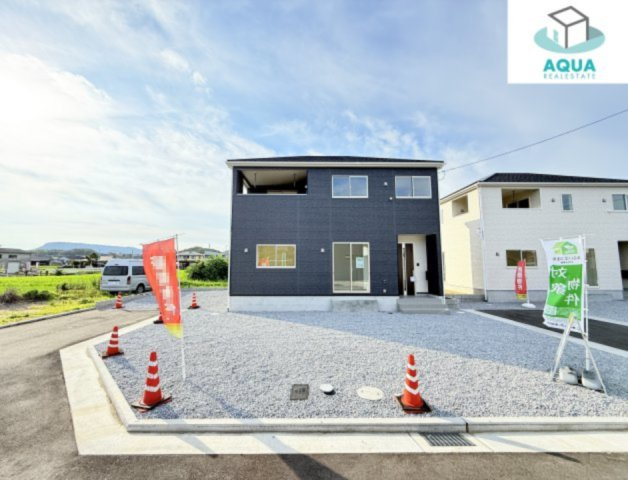 高松市牟礼町大町の新築一戸建の駐車場|カースペースがあります