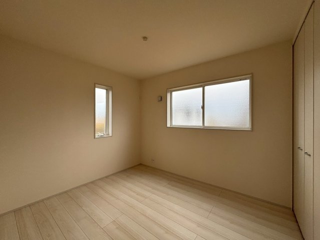 ひたちなか市稲田10期　新築戸建ての洋室
