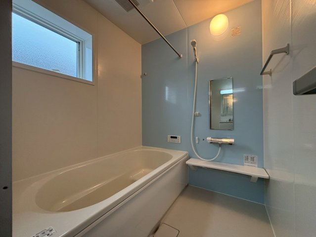 ひたちなか市稲田10期　新築戸建ての浴室|ゆったりとした１坪タイプのバスルーム♪
浴室暖房換気乾燥機付きで1年中快適なバスタイムをお楽しみください！