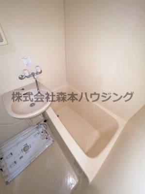 【浴室】 | 　フリーディオ寝屋川 | 落ち着いた空間のお風呂です