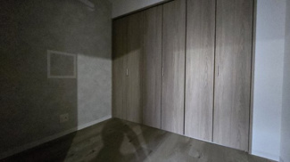 【収納】 | 住之江コーポ　1号館 | 広々としたクローゼットです！
奥行きがあるので衣類をたっぷり収納可能です！出し入れもしやすく、収納力が高い仕様です！
