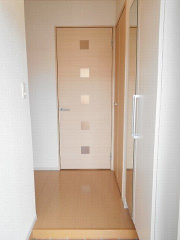 フリシュ輝の玄関