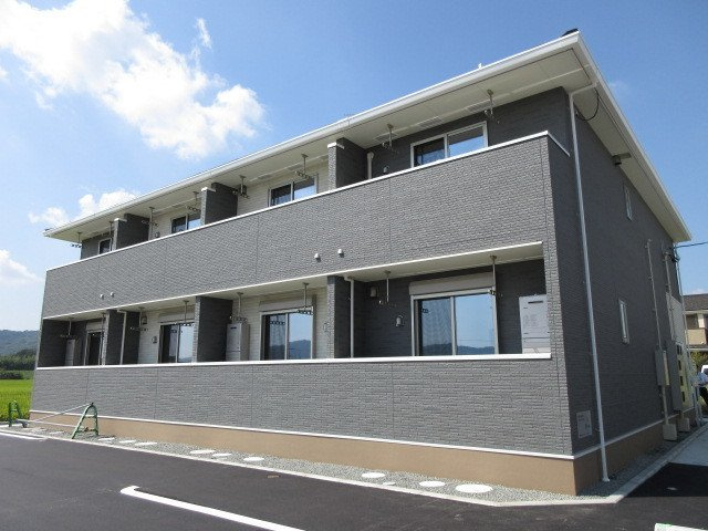 グラッツェ