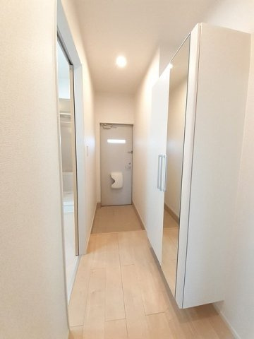 グラッツェの玄関