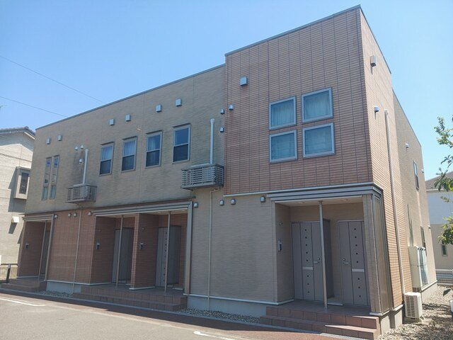 パレウエスト