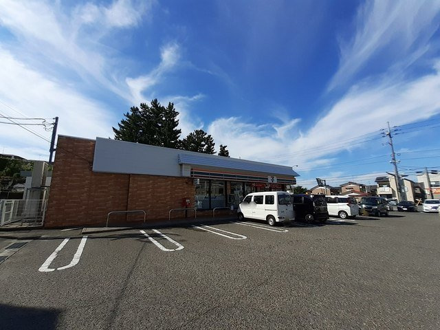 ガーデン　ハウス　ブリーズＡの周辺|セブンイレブン新潟有明店まで880m