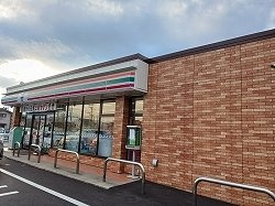 ヴィラ　シャングリラ　寺尾の周辺|セブンイレブン新潟上新栄町店まで248m