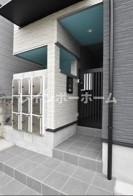 CRASTINE土呂のエントランス