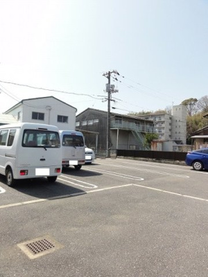 【駐車場】 | プリムローズ