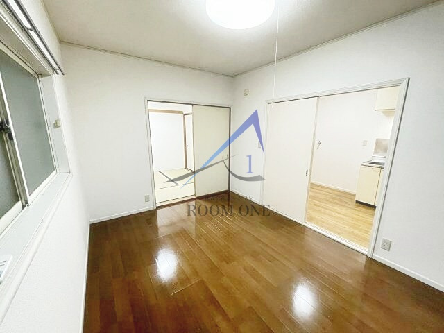 ホワイトシャトレー中野の寝室|寝室です。
