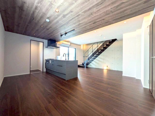 Residence de 池下　名古屋市賃貸　仲介手数料無料の居間・リビング