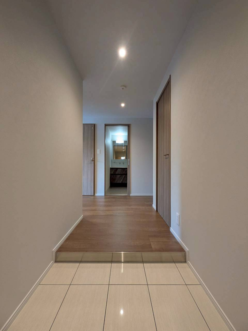 Residence de 池下　名古屋市賃貸　仲介手数料無料の玄関