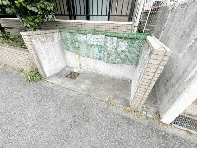 カーサクレセス南太田のその他