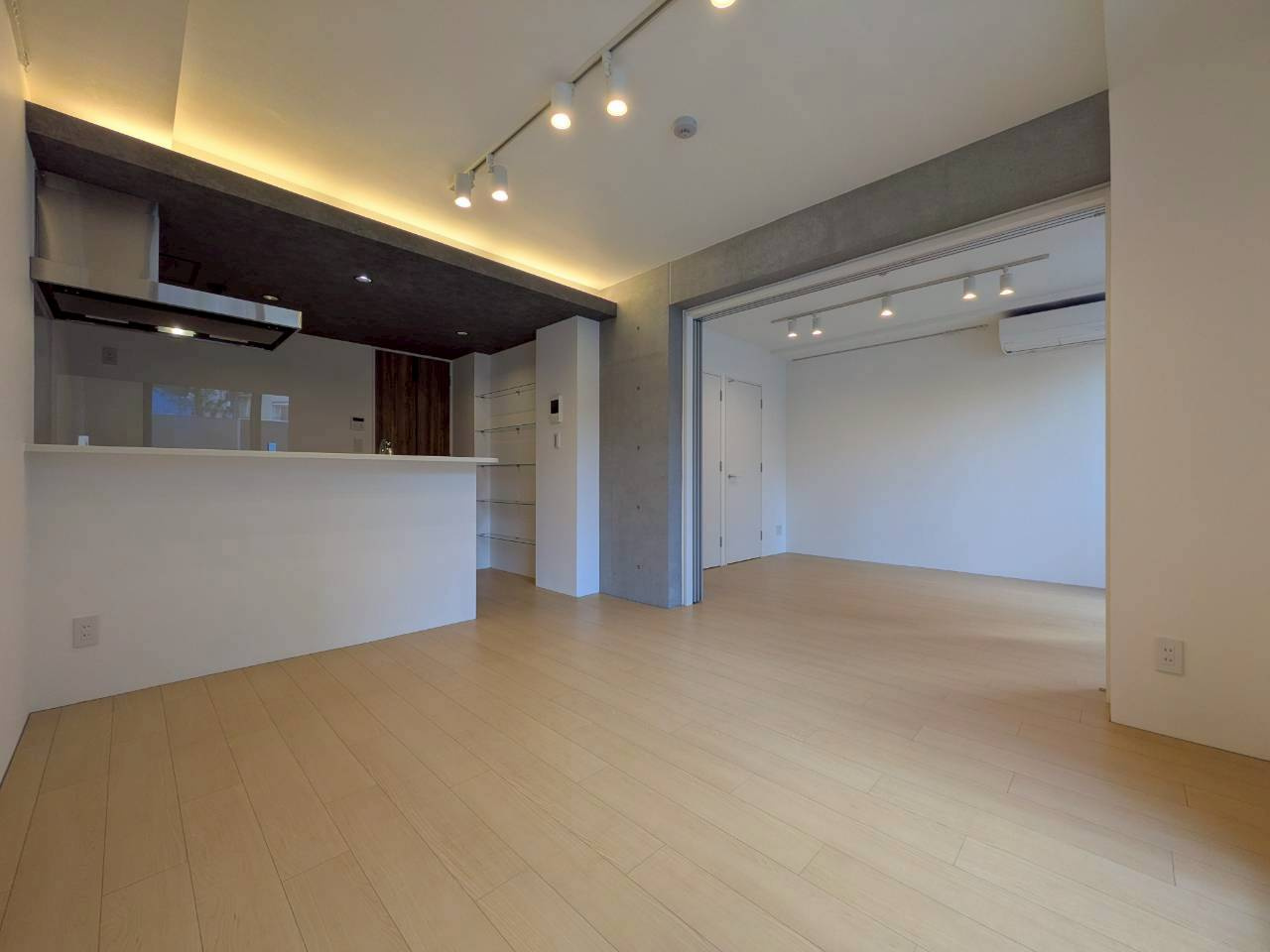 quador noie 池下　名古屋市賃貸　仲介手数料無料の居間・リビング