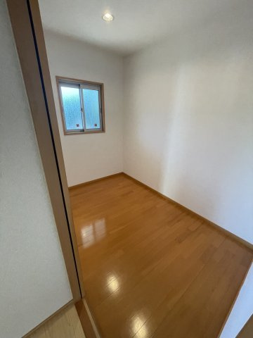 茨城町桜の郷ダイワハウス施工オール電化中古戸建 の収納|納戸です