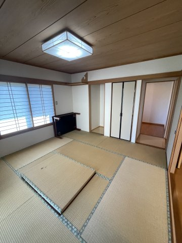 茨城町桜の郷ダイワハウス施工オール電化中古戸建 の和室|掘りごたつのあります