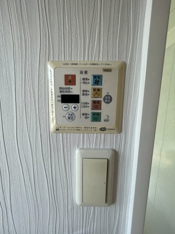 茨城町桜の郷ダイワハウス施工オール電化中古戸建 の発電・温水設備