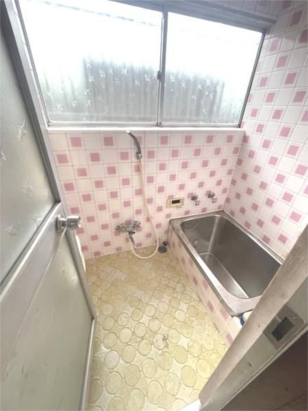 花小金井南町戸建の浴室