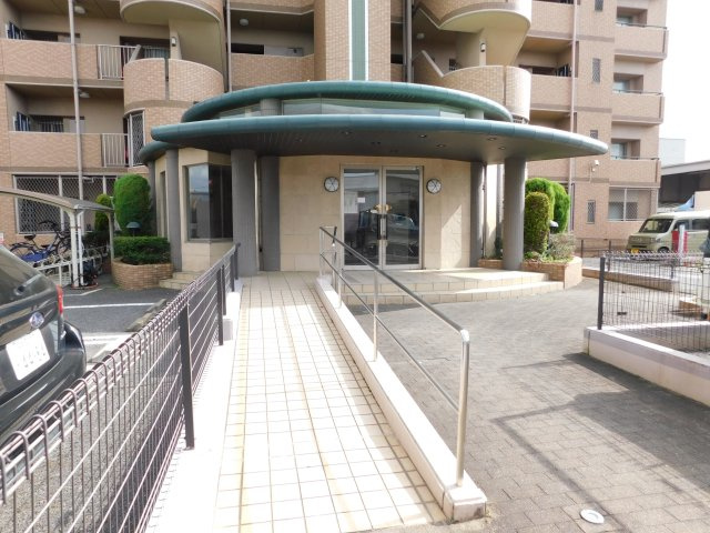 あま市中萱津五反田の中古マンションのエントランス|◇エントランス◇