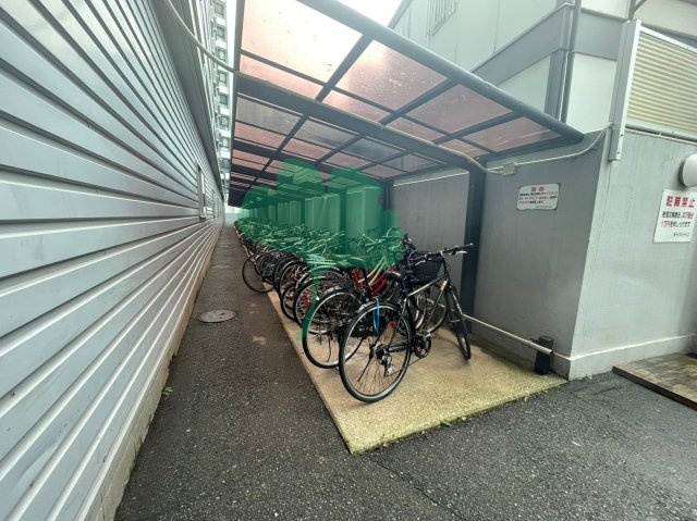 エステートモア天神スタジオ