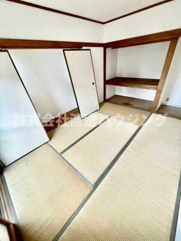服部本町５丁目貸家の和室