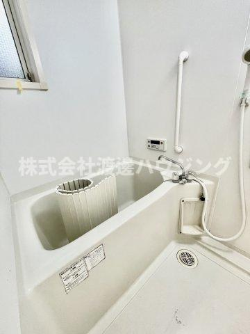 服部本町５丁目貸家の浴室