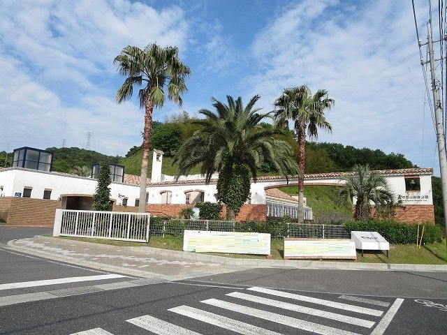 シェトラーゼの周辺|冠山総合公園まで850m