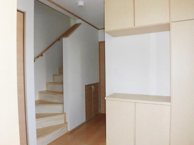 若松戸建のロビー