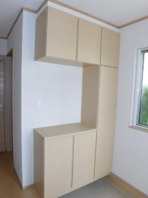若松戸建の玄関