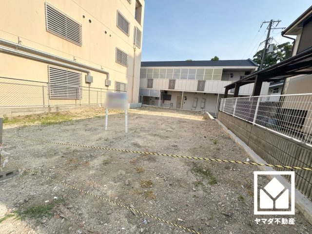 西宮市上甲子園４丁目の外観|「ローソン西宮瓦木町店」まで徒歩2分、「ウエルシア西宮上甲子園店」まで徒歩9分、「コーヨー甲子園店」まで徒歩12分など、お買い物施設が徒歩圏内に複数あり便利な住環境です。