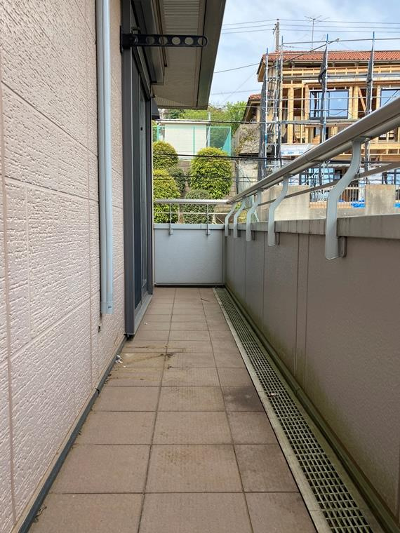 前貝塚町戸建のバルコニー